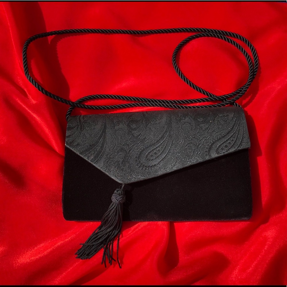 Velvet Purse - Picture 4 of 7